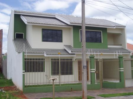 SOBRADO RESIDENCIAL COM PISCINA